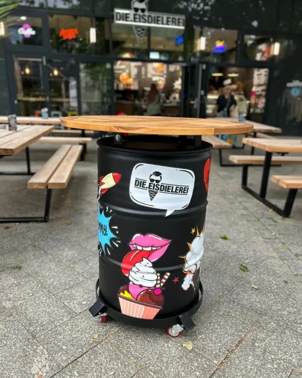 Stehtisch für Die Eisdielerei